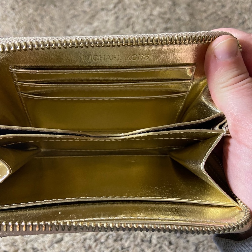 Michael Kors Snakeskin Wristlet - Picture 5 of 7